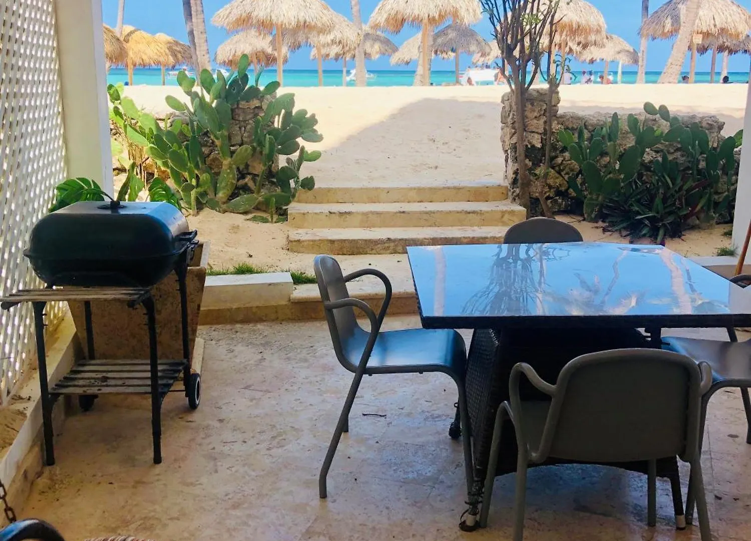 Los Corales Luxury Villas Beach Club And Spa Punta Cana 0*,
